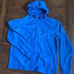 Oakley light weight windbreaker